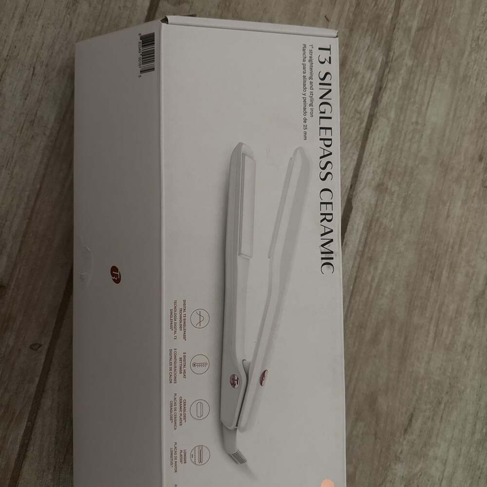 T3 SinglePass Ceramic 1" Straightening & Styling Flat Iron
